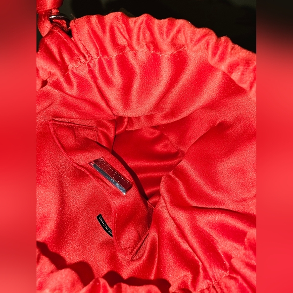 Judith Leiber sparkle net pouch - Picture 7 of 9